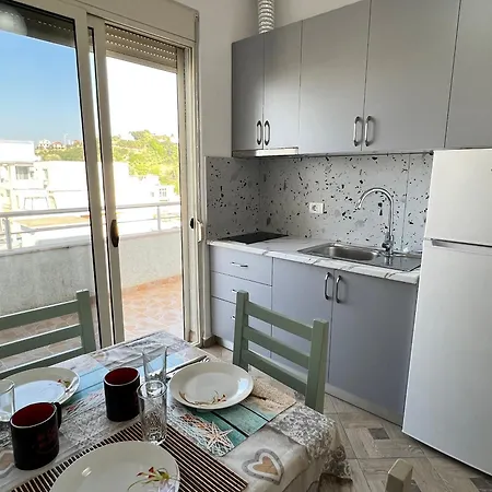 Apartahotel Lunasol Seaside Durrës