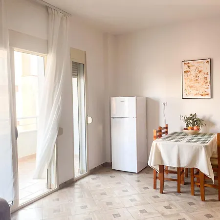 Apartahotel Lunasol Seaside Durrës