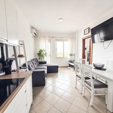 Aparthotel Lunasol Seaside Durrës