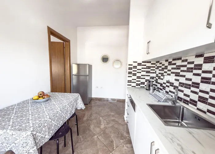 Hotel apartamentowy Lunasol Seaside Durrës
