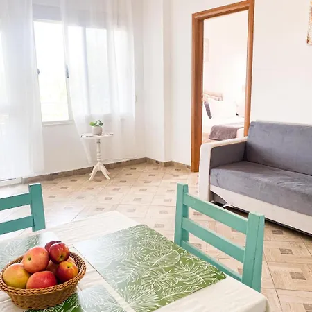Апарт-отель Lunasol Seaside Дуррес