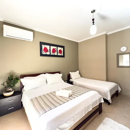 Lunasol Seaside 3* Durres